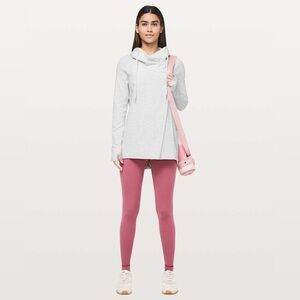 Lululemon Coast Easy Wrap
Heathered Core Ultra Light Grey size 4